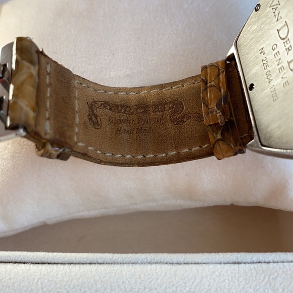 Van Der Bauwede Snake Magnum With Diamonds & Mother of Pearl Dial Unisex Watch - Picture 9 of 15